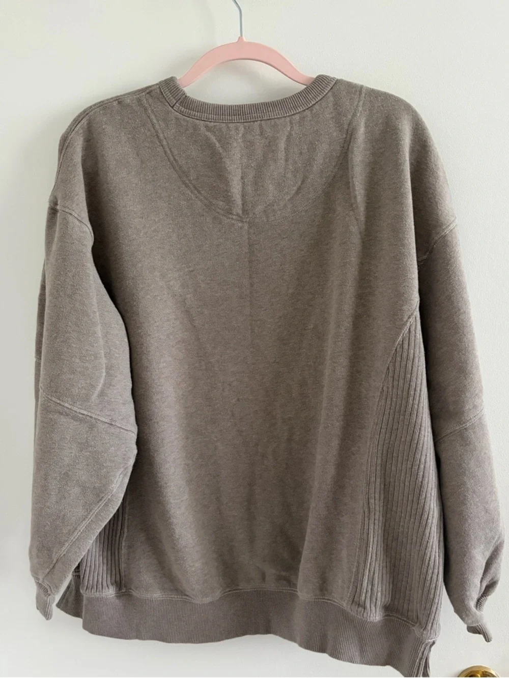 Aerie Très Chic Sweatshirt in Taupe - Picture 3 of 4